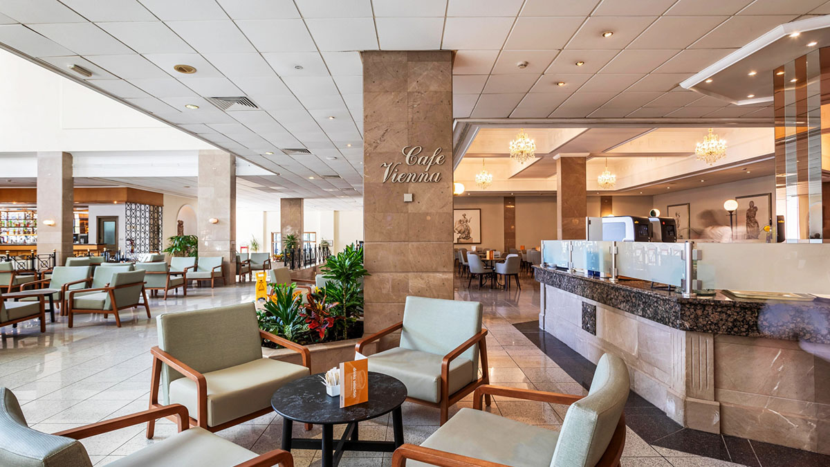 Louis Phaethon Beach - NR