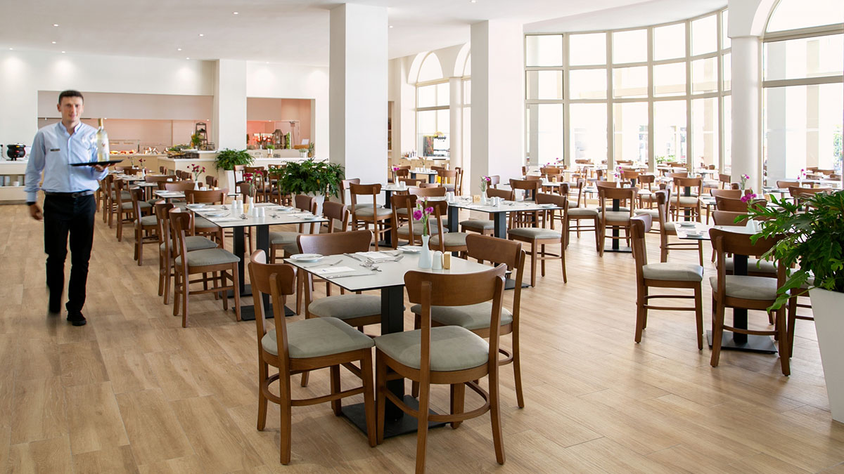 Louis Paphos Breeze - NR 