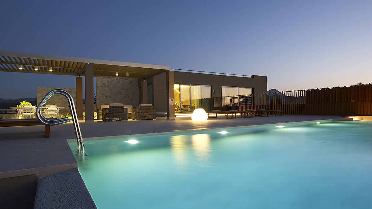 Youphoria Beach Front Villas - NR