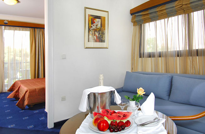 Palmyra Beach Hotel