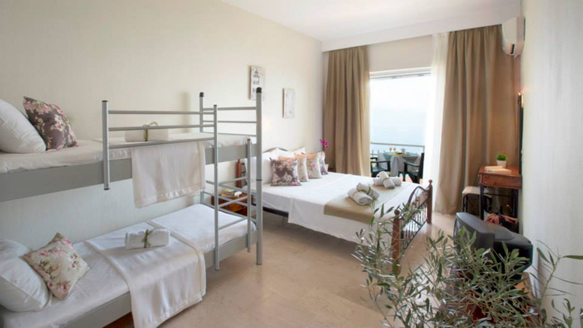 Aurora Beach Hotel - NR