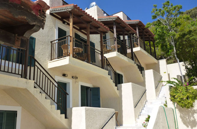 Bella Vista Apts & Studios - NR