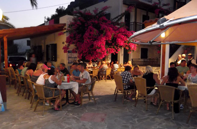 Bella Vista Apts & Studios - NR