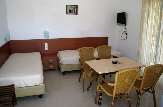 Bella Vista Apts & Studios - NR