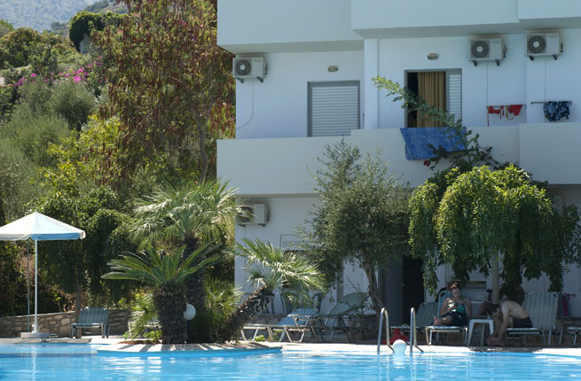 Dolfin Liza Mary - NR