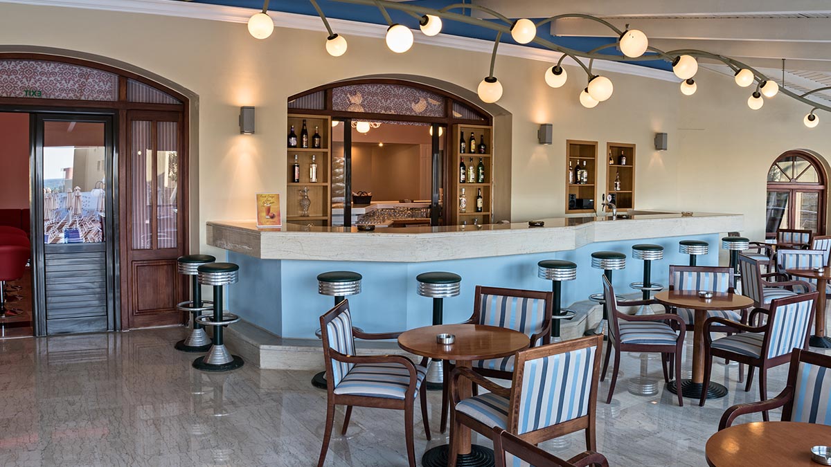 Eliros Mare BeachFront Poem