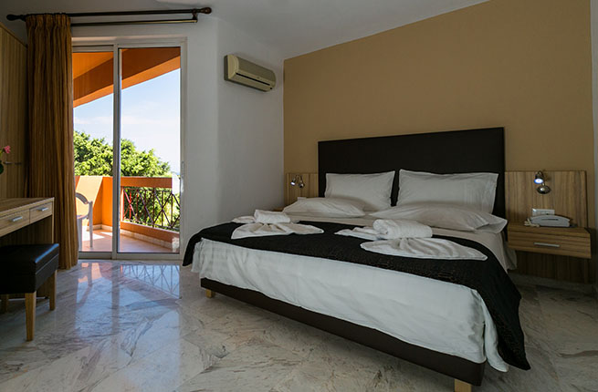 Elotia Hotel 
