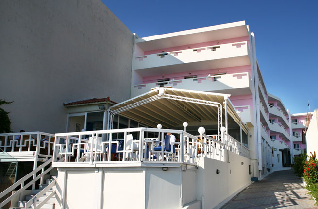 Evelyn Beach Hotel - NR