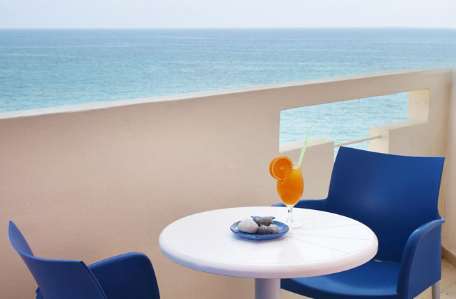 Evelyn Beach Hotel - NR