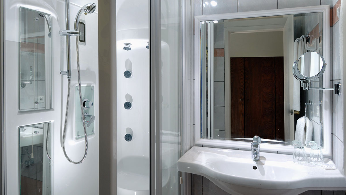 Mistral Mare Hotel