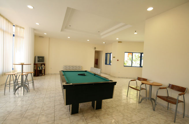 Olympic Suites Hotel Apartments