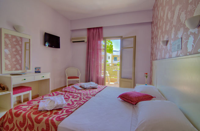 Solimar Ruby & Ruby Royal