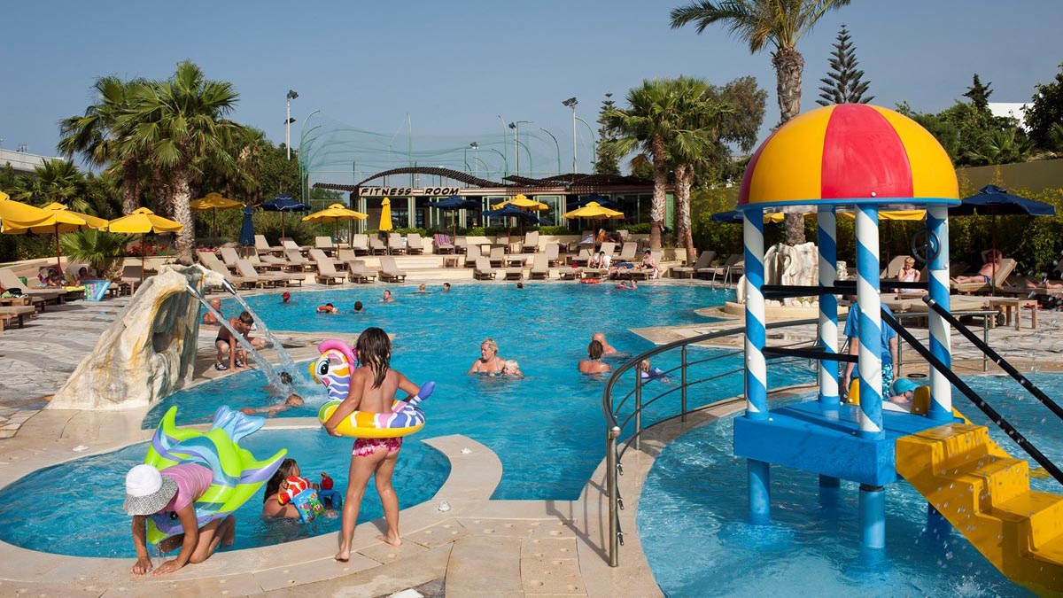Star Beach Village