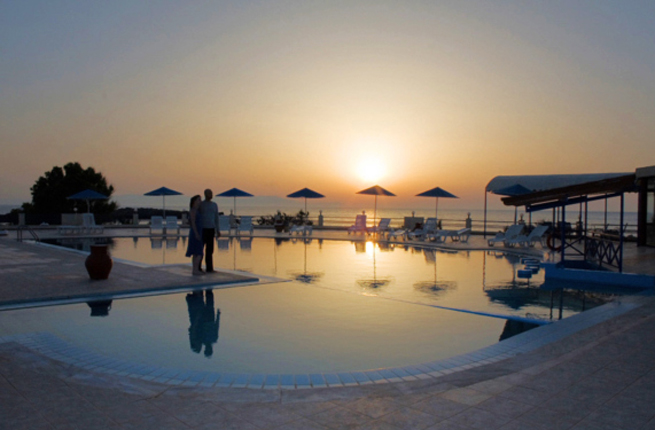 Zorbas Beach Village Hotel