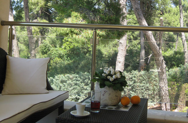 Polyastron Place - NR