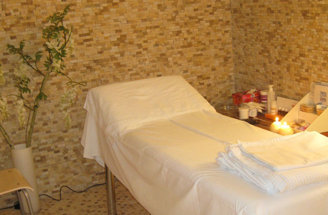 Polyastron Place - NR