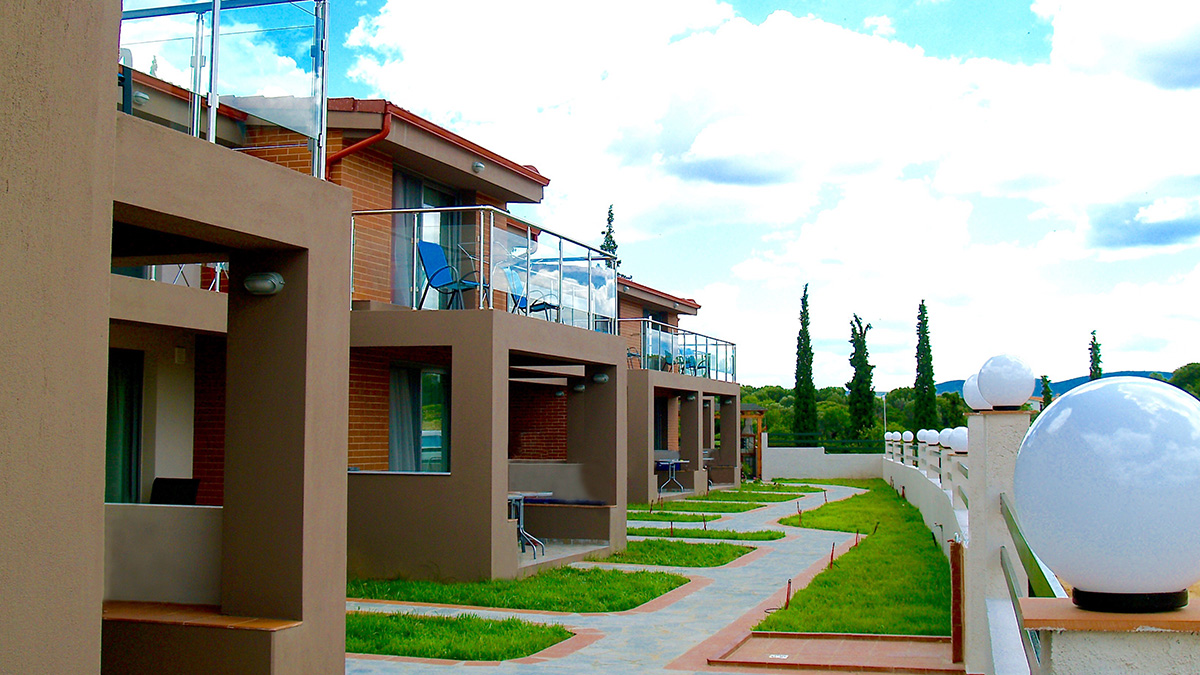 Village Mare Residence