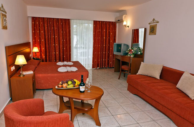 Gaia Village Hotel - NR