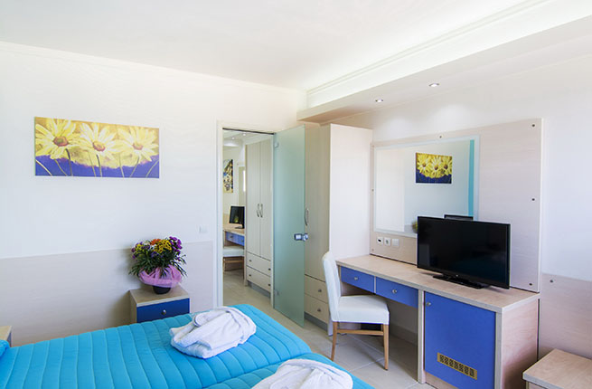 Kouros Palace Hotel - NR