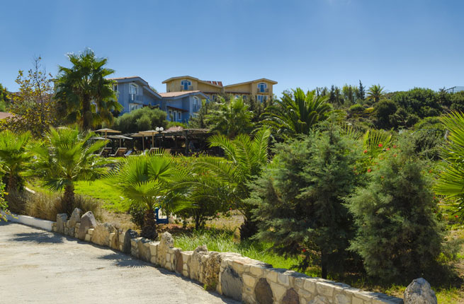 The Small Village Hotel - NR