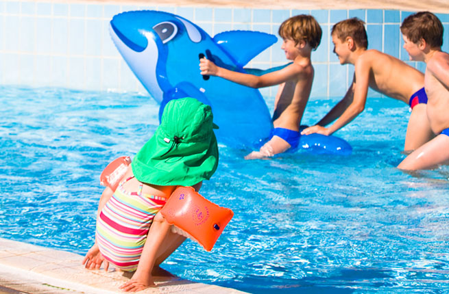 Alex Beach Hotel and Bungalows - NR