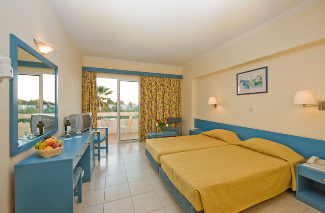 Alex Beach Hotel and Bungalows - NR