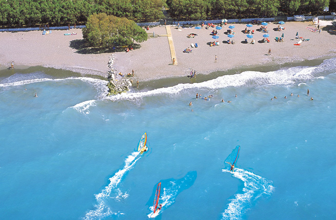 Alex Beach Hotel and Bungalows - NR