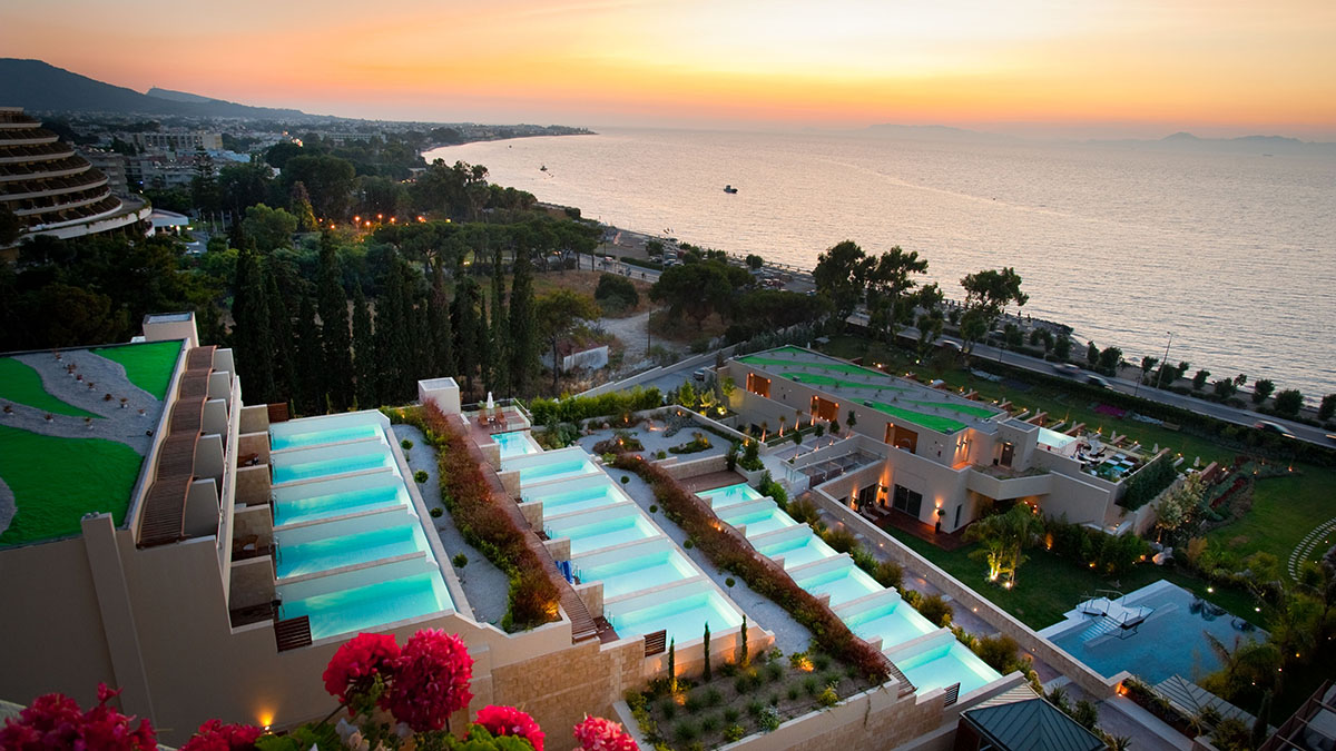 Amathus Elite Suites - NR