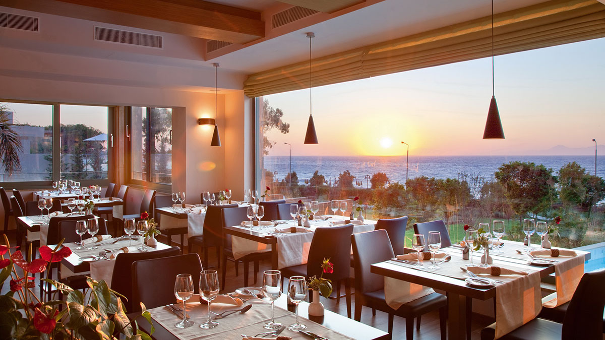 Amathus Elite Suites - NR