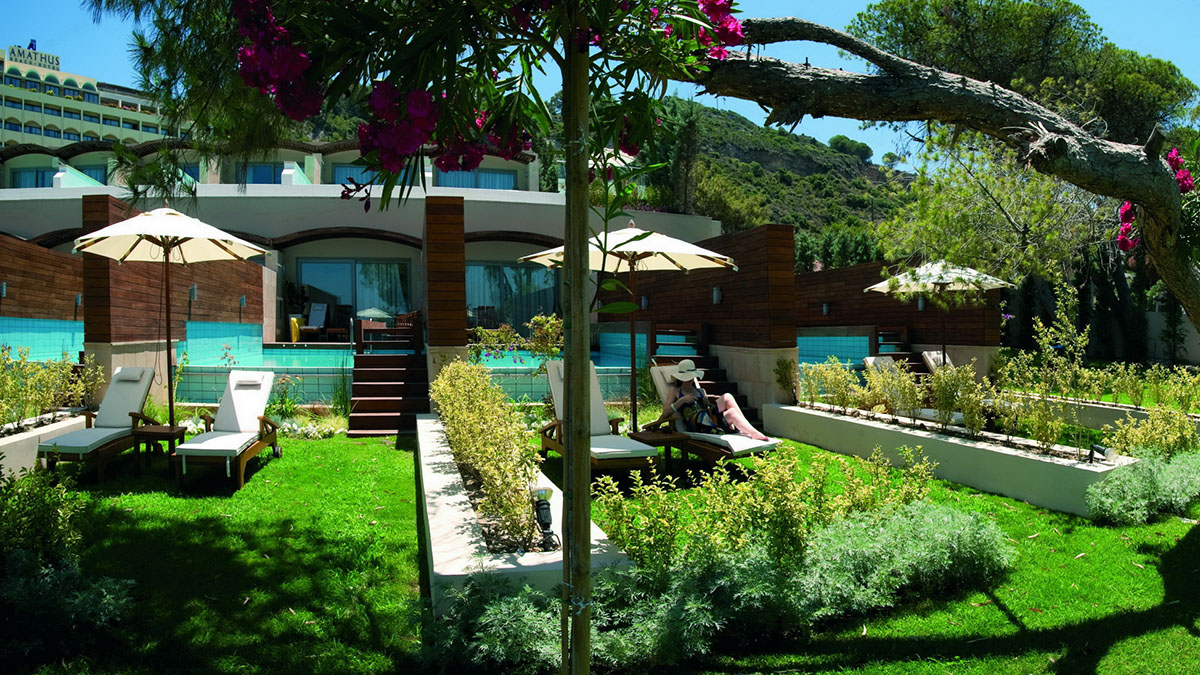 Amathus Elite Suites - NR