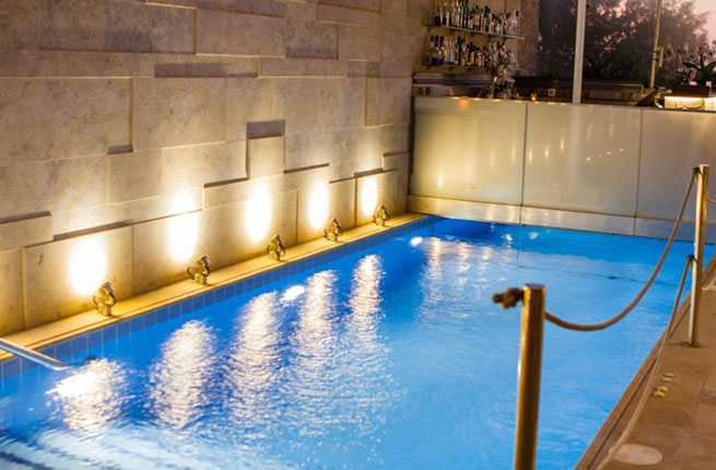 Bellevue On The Beach Suites