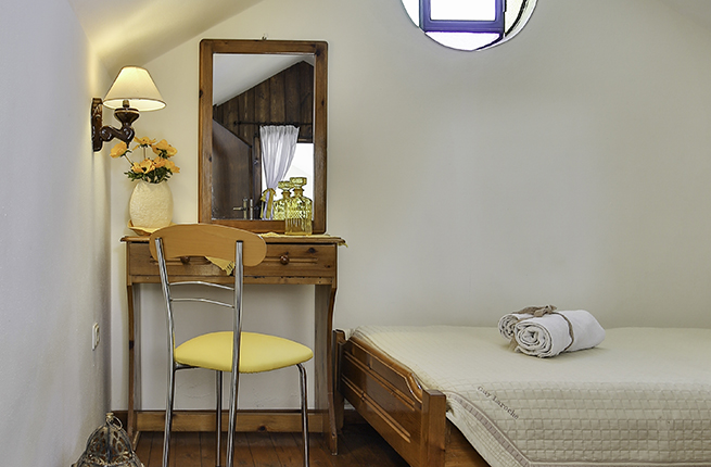 George Beach Studios - NR