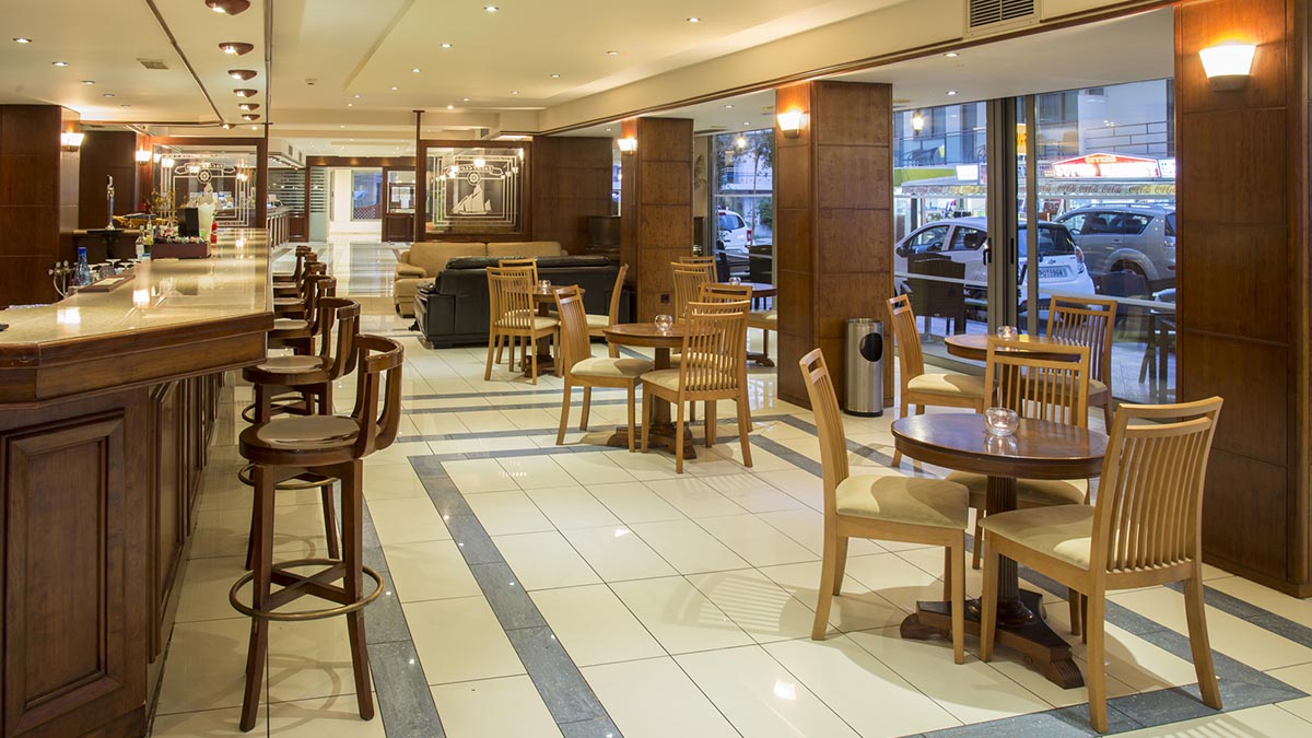 Manousos City Hotel - NR