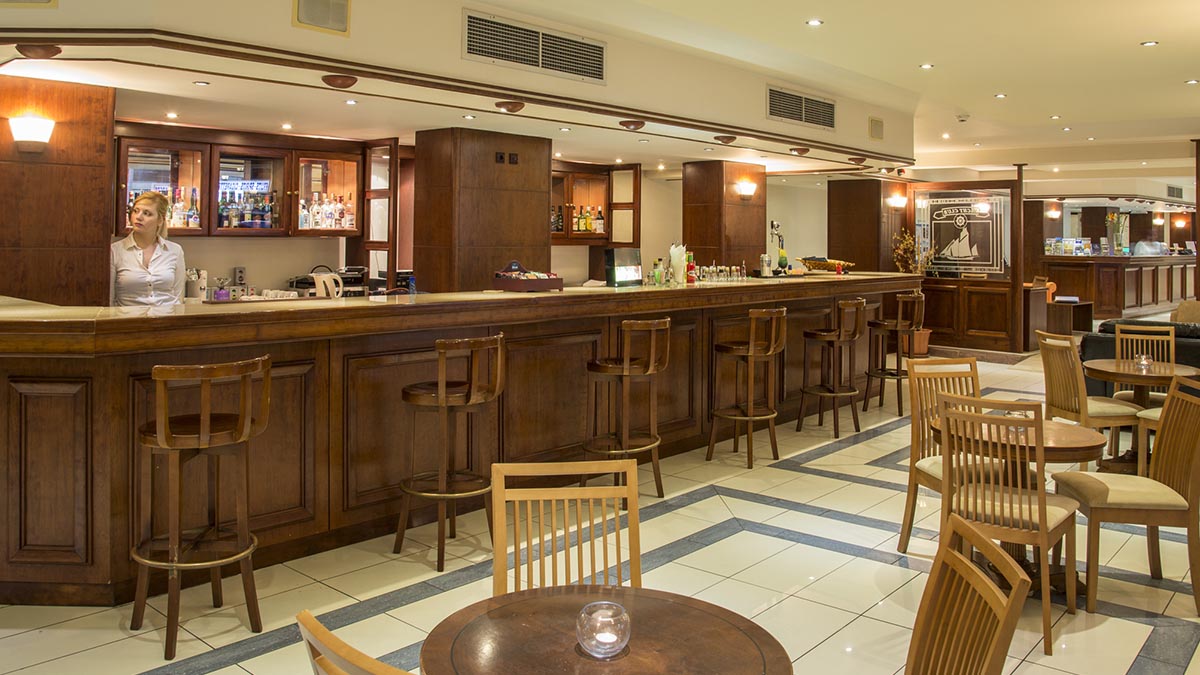 Manousos City Hotel - NR