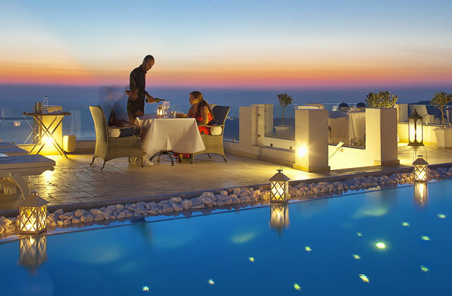 Above Blue Suites Hotel