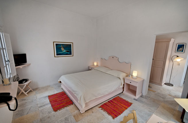 Cori Rigas Suites - NR