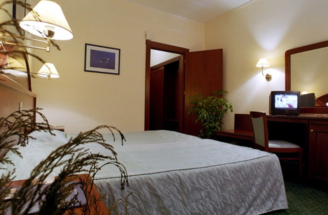 Philippion Hotel - NR