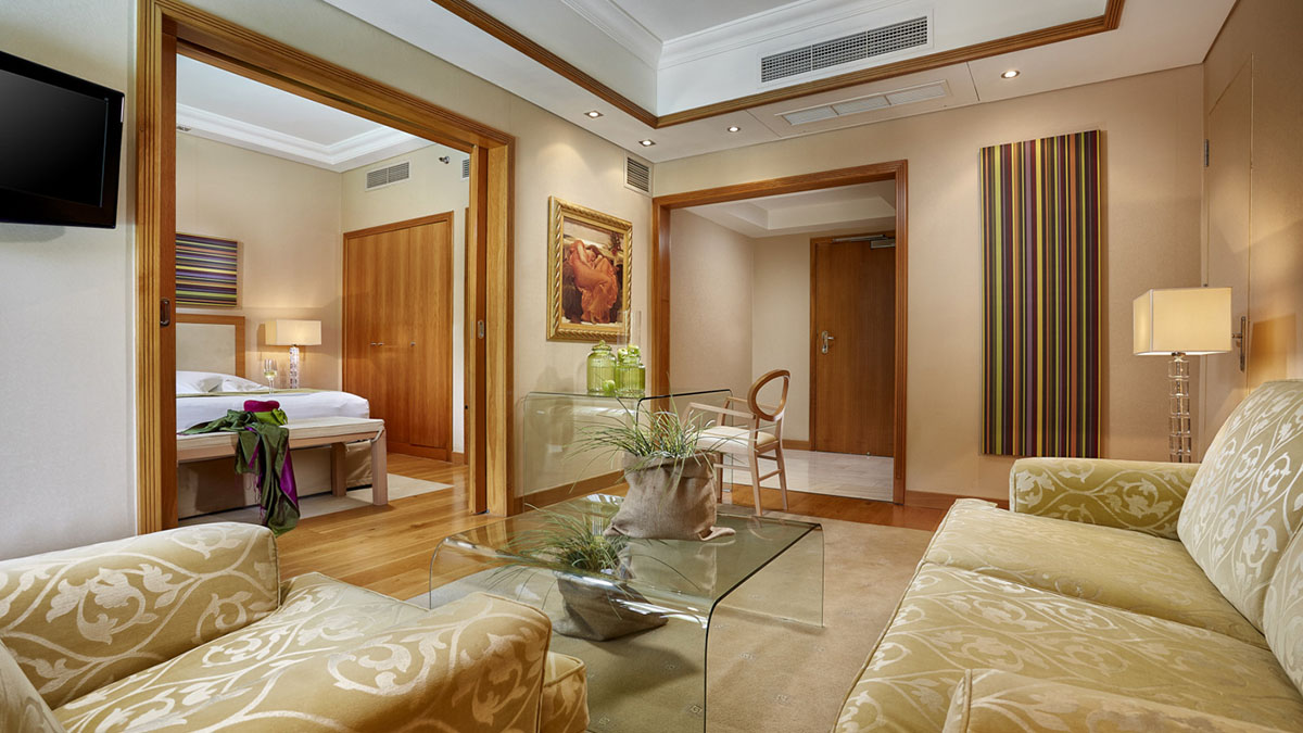 Executive Park Suite