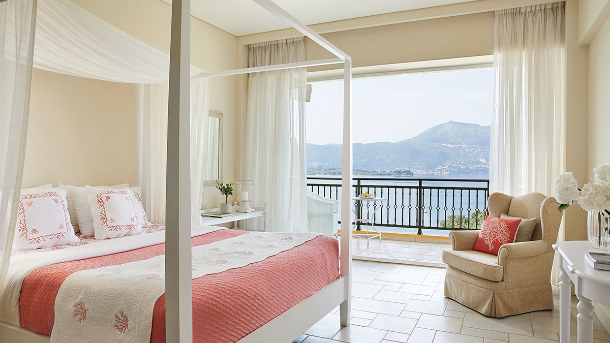 Panoramic Guest Room Sea View