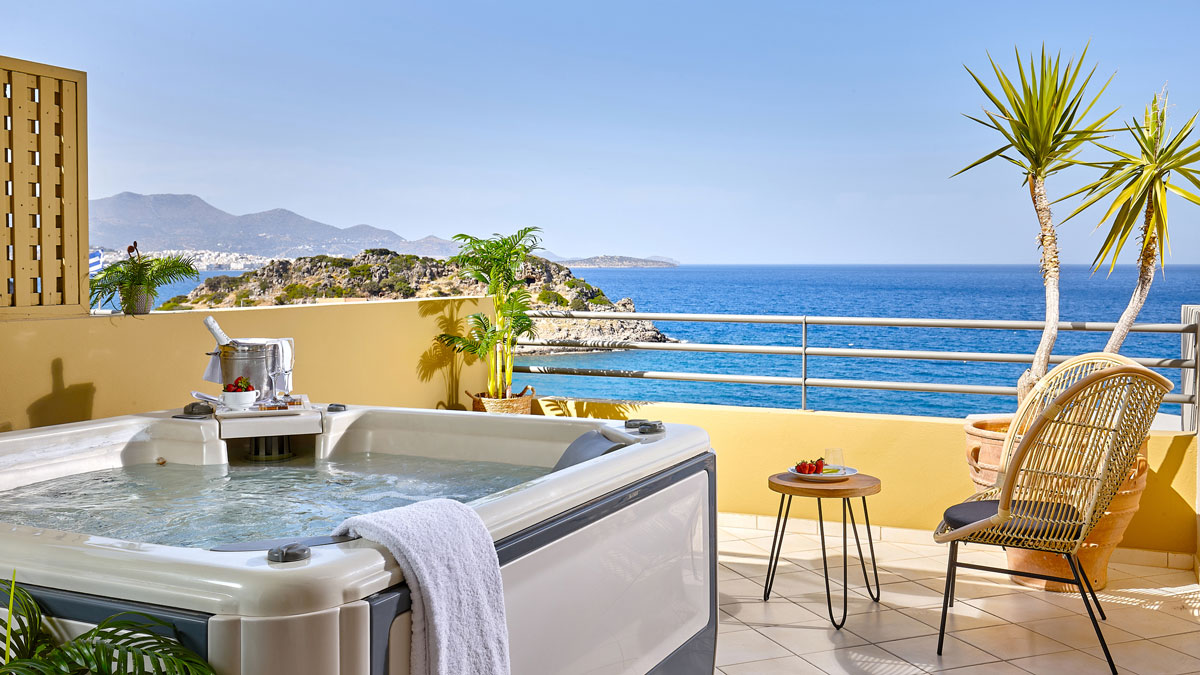 Junior Suite Sea View Jacuzzi 