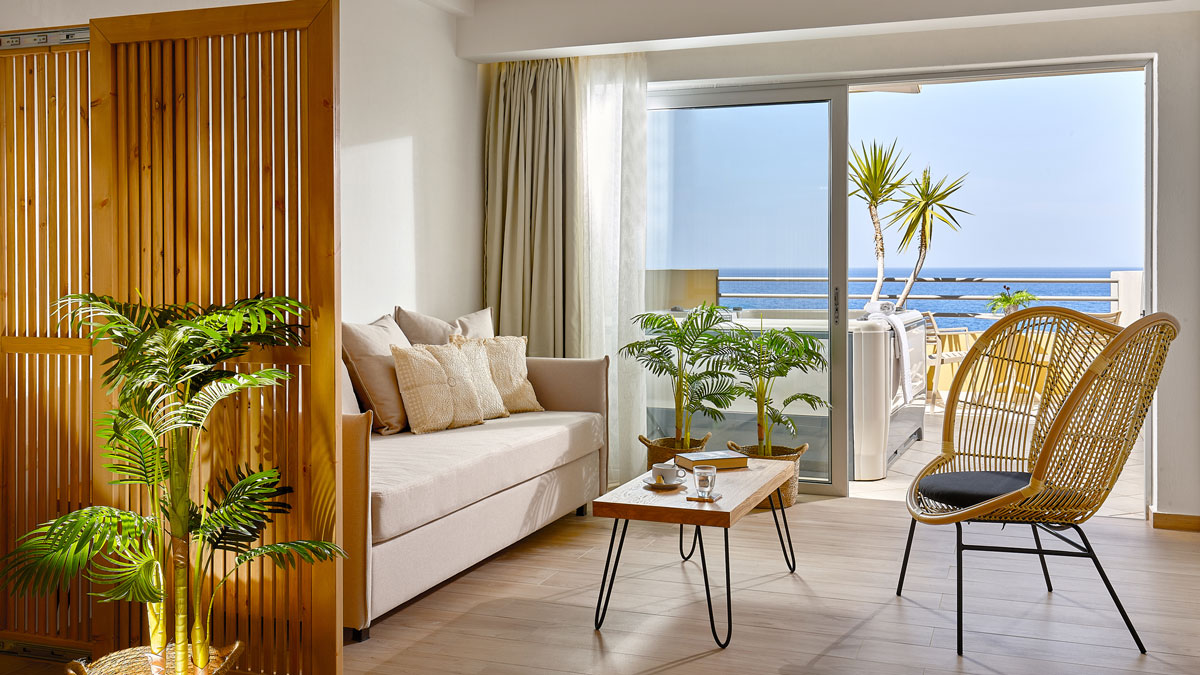 Junior Suite Sea View Jacuzzi 