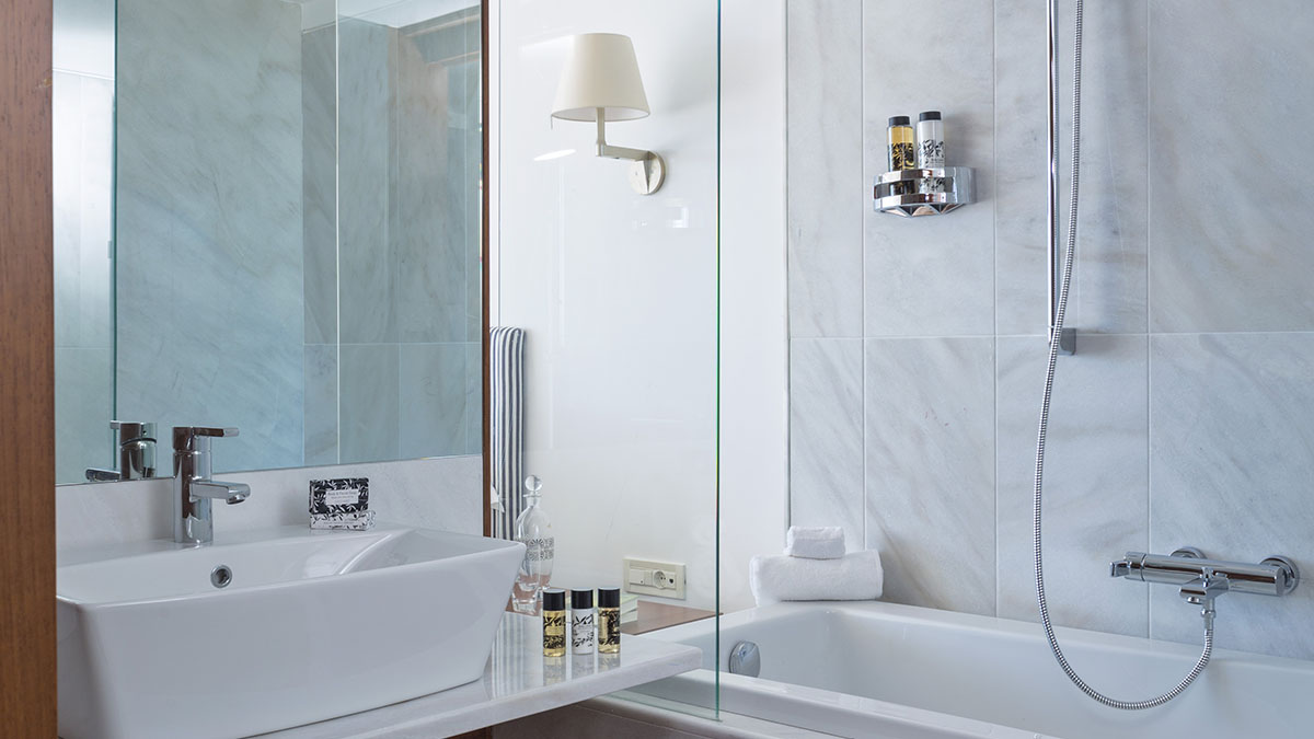 Double Side Sea View 