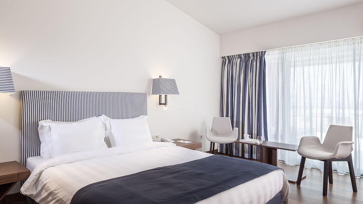 Superior Room Private Pool for Single Use