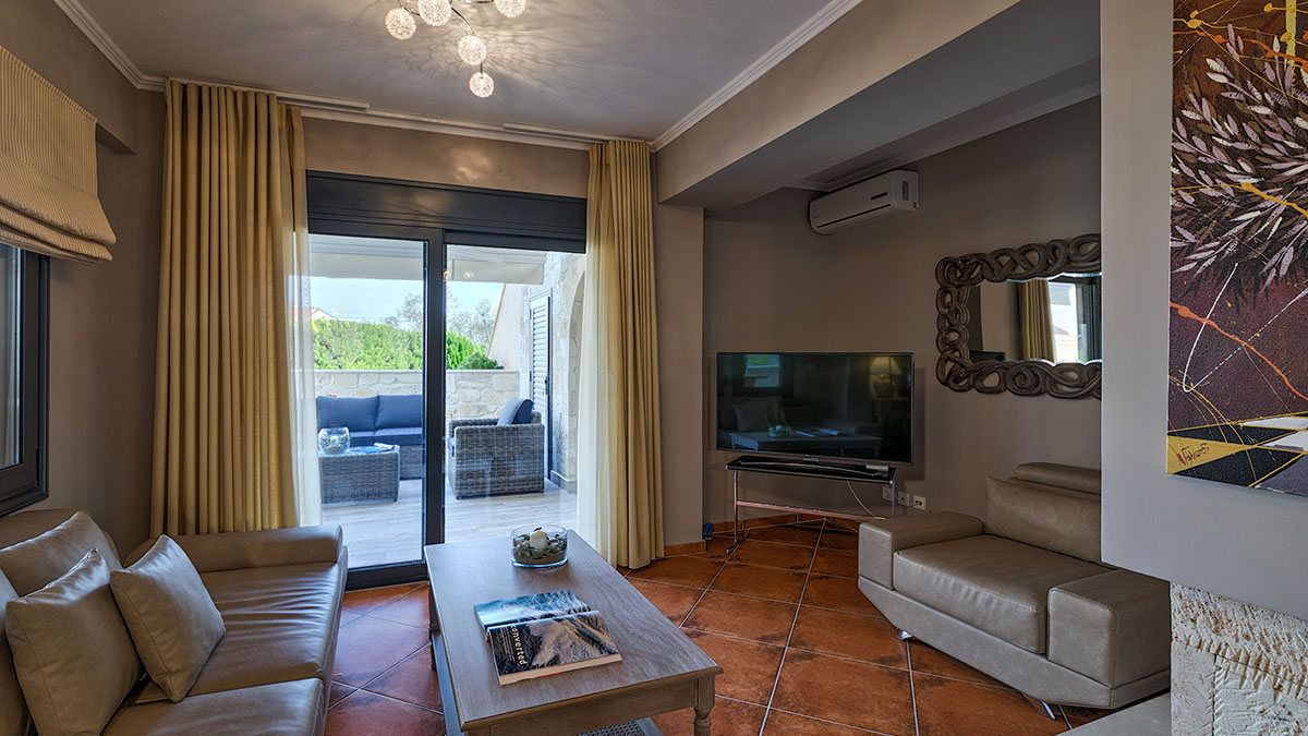 Maisonette 1(4bedroom)