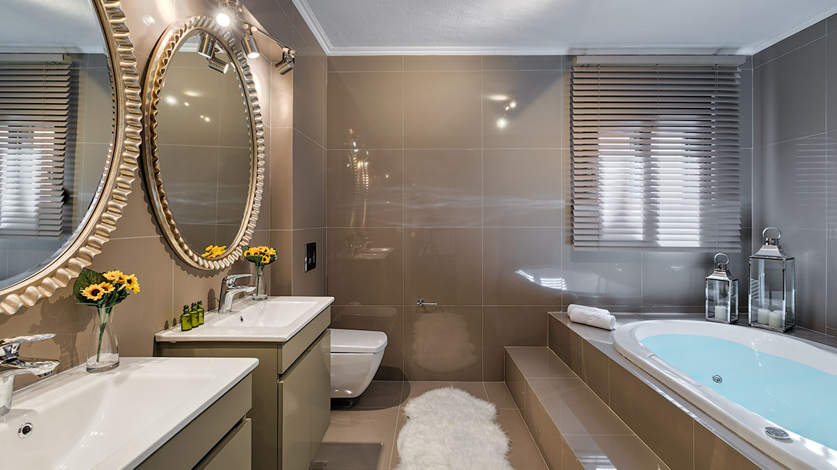 Maisonette 1(4bedroom)