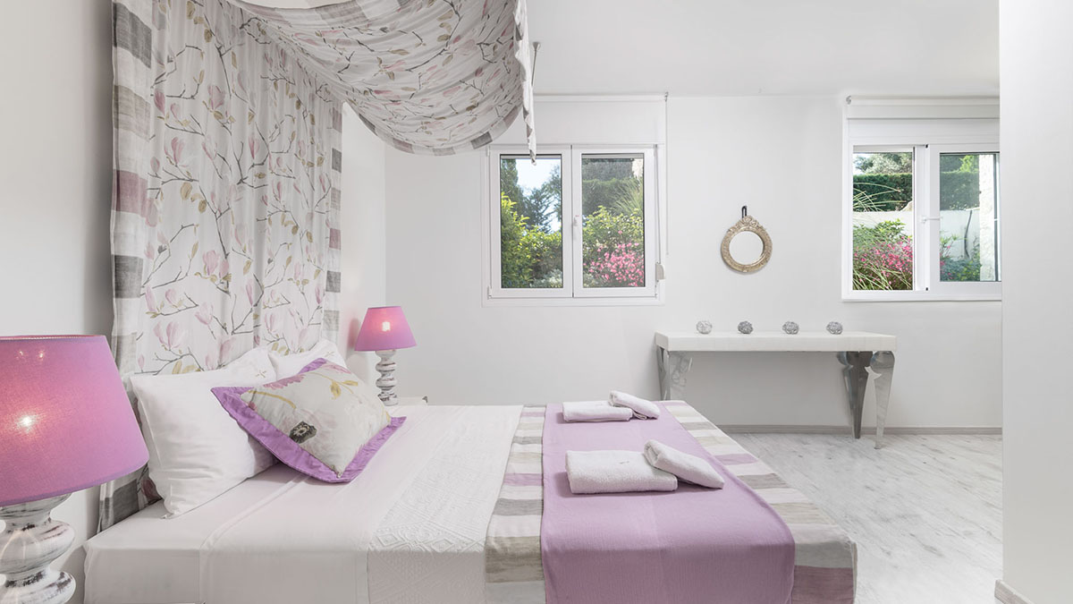 Villa Theano (4 bedrooms)