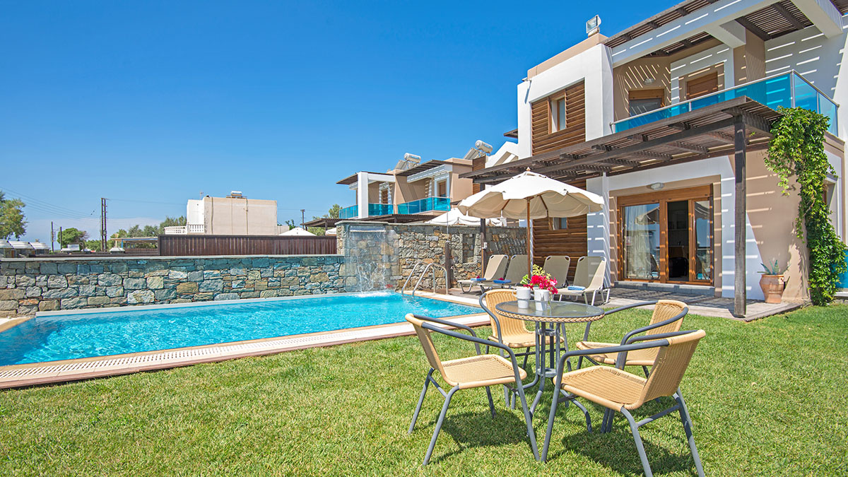 Villa Erato 3Bedrooms Beach Front Private Pool