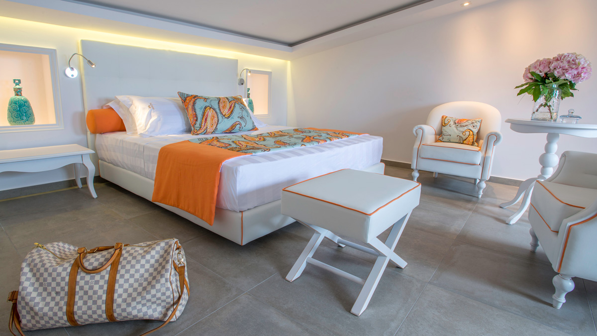 Presidential Villa with Private Pool & Garden