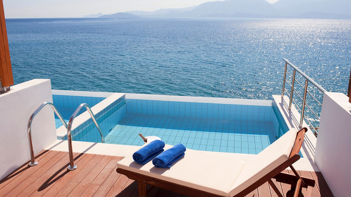 Double Superior Sea View with Pool