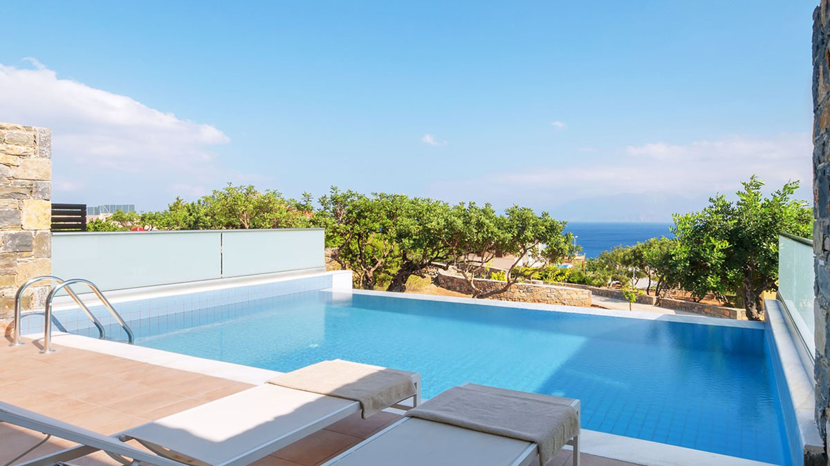 Suite 1Bedroom side sea view with pool